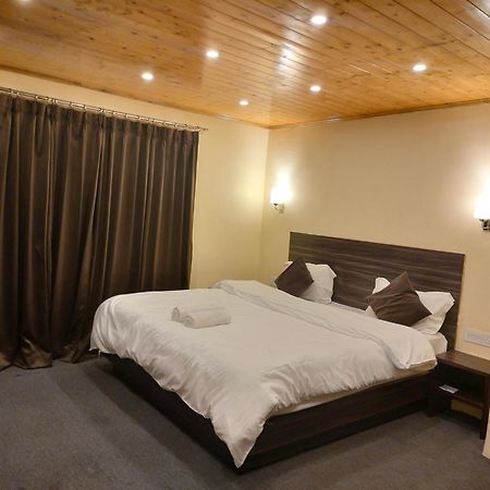 Hotel Amaira Дарджилинг Экстерьер фото