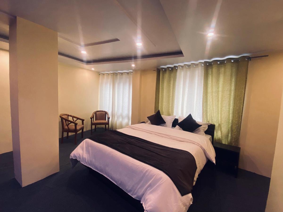 Hotel Amaira Дарджилинг Экстерьер фото
