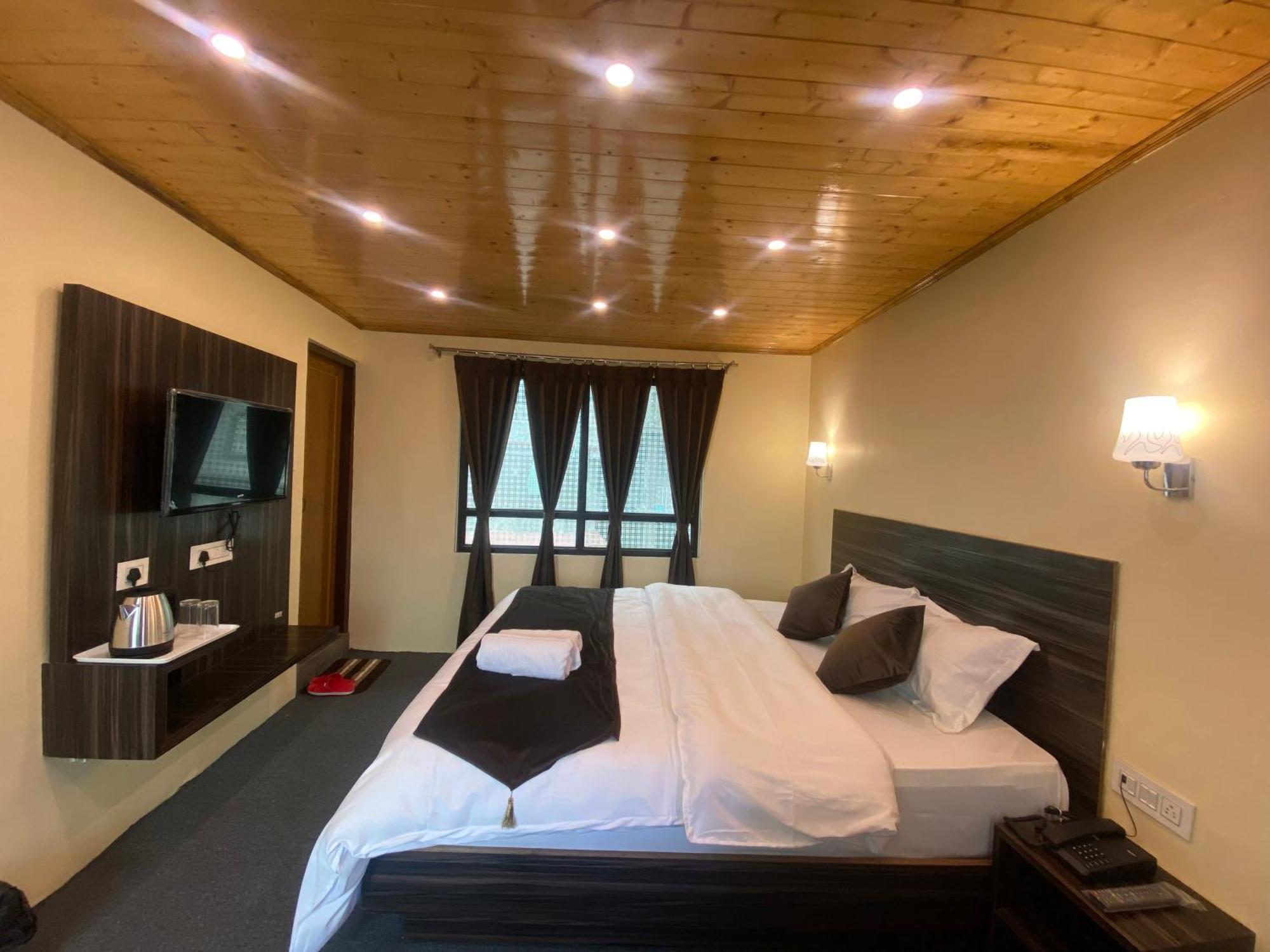 Hotel Amaira Дарджилинг Экстерьер фото